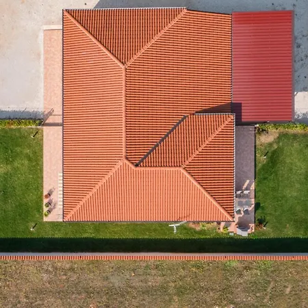 Gracia Villa Sveti Lovreč Pazenatički